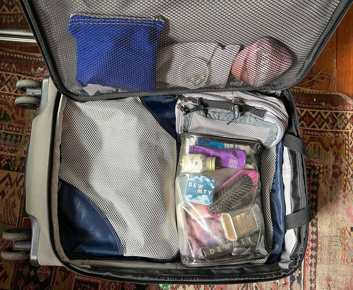 Packing Light How to Travel with a Carry On Only (4)